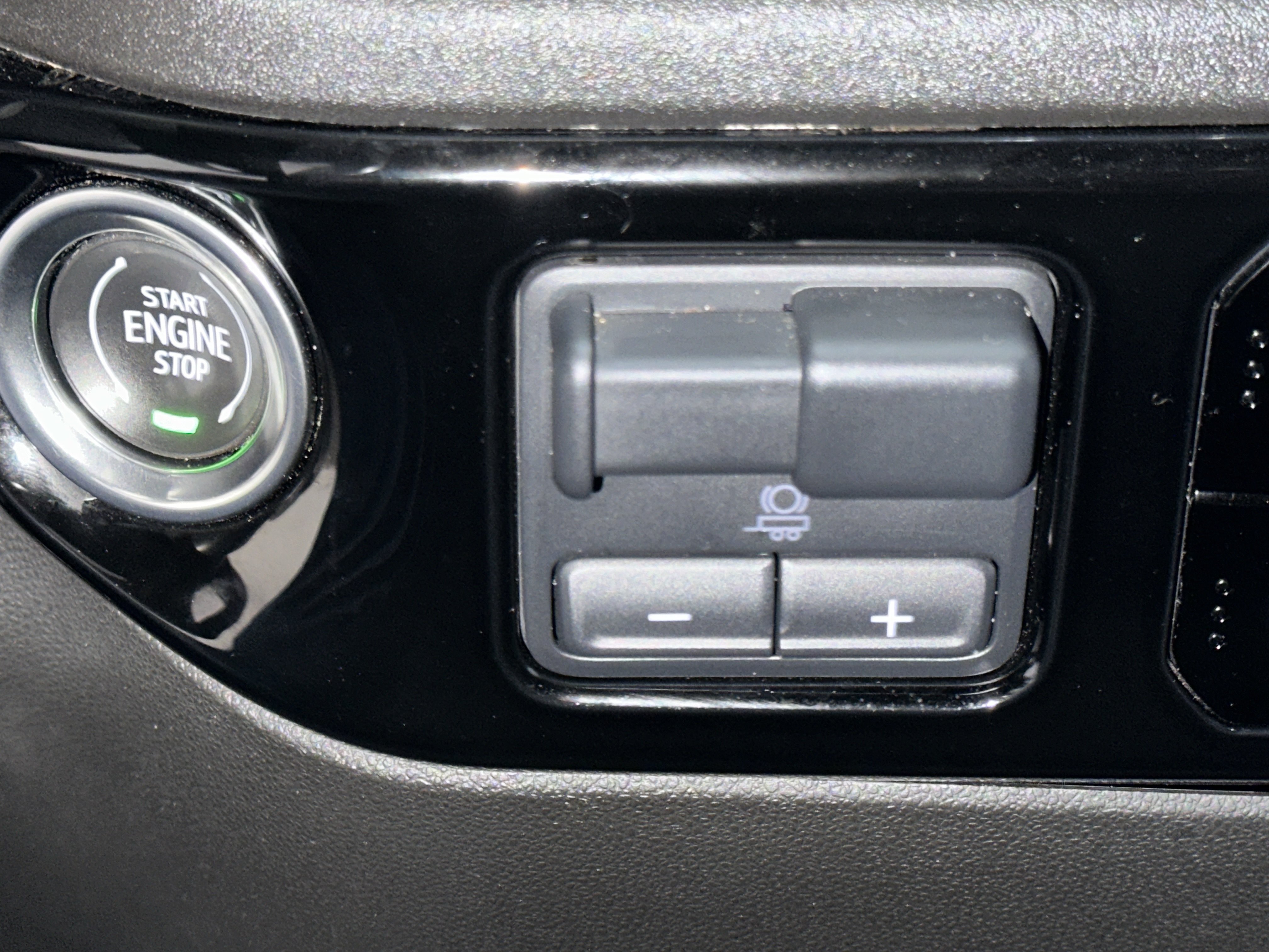 Used 2024 GMC Sierra 1500 Elevation w/ Max Trailering Package AWD/4WD image 39