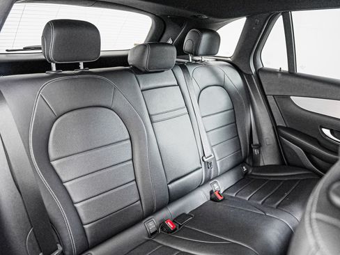 Certified 2022 Mercedes-Benz GLC 300 image 14