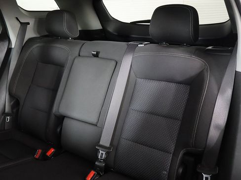 Used 2022 GMC Terrain SLE w/ Driver Convenience Package image 27