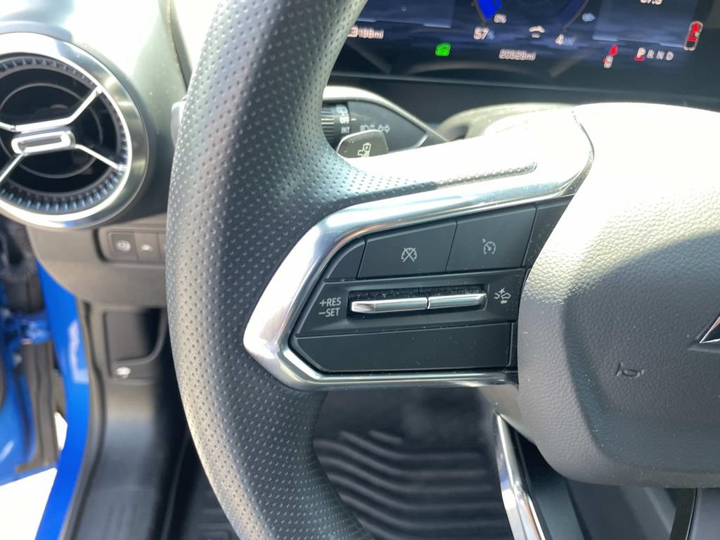 Used 2025 Chevrolet Equinox EV LT FWD image 19