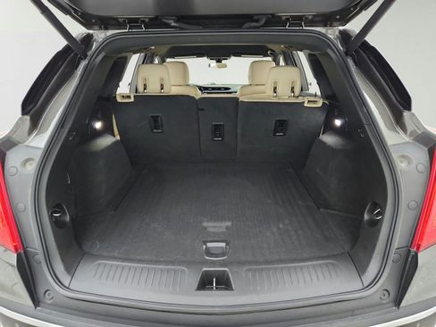 Used 2019 Cadillac XT5 FWD image 31