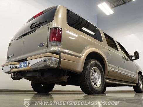 Used 2002 Ford Excursion Limited RWD image 31