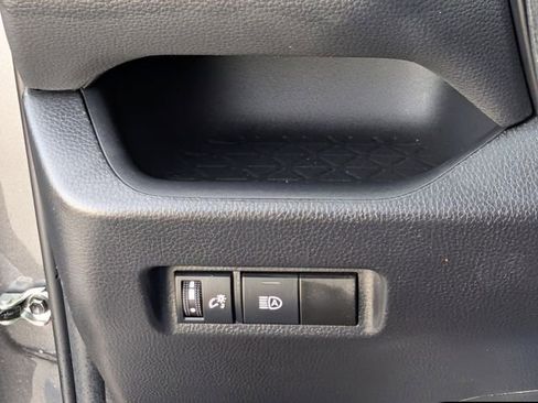 Used 2025 Toyota RAV4 LE image 22