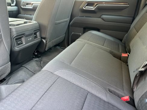 Used 2023 Chevrolet Silverado 1500 RST AWD/4WD image 12