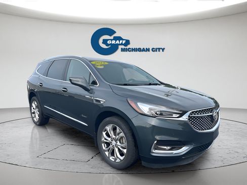 Used 2019 Buick Enclave Avenir w/ Avenir Technology Package AWD/4WD image 7