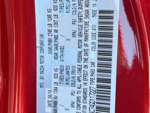 Used 2016 MAZDA MX-5 Miata Club image 19