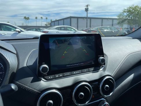 Used 2025 Nissan Sentra SV FWD image 23