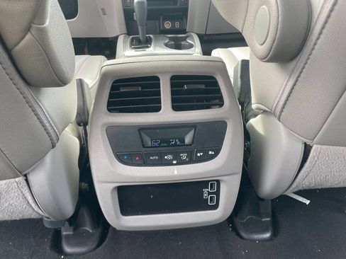 Used 2019 Honda Pilot EX-L image 27