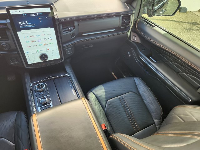 Certified 2023 Ford Expedition Max Platinum AWD/4WD image 14