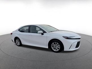 Used 2025 Toyota Camry LE video 2
