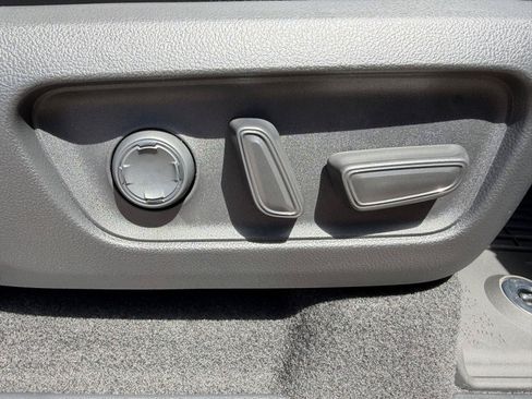 New 2026 Toyota 4Runner Limited AWD/4WD image 27