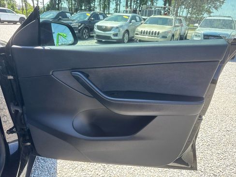 Used 2021 Tesla Model Y Performance AWD/4WD image 25