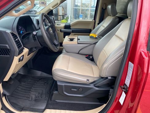 Used 2020 Ford F550 4x4 Regular Cab Super Duty image 10