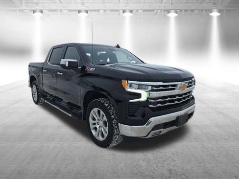 Used 2022 Chevrolet Silverado 1500 LTZ image 2