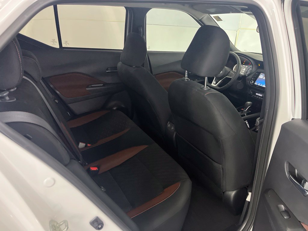 Used 2024 Nissan Kicks SR FWD image 23