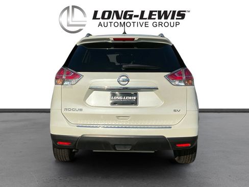 Used 2016 Nissan Rogue SV w/ SV Premium Package FWD image 5