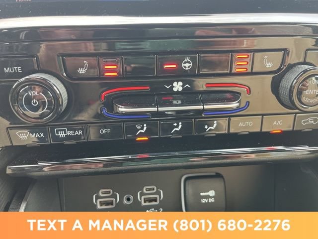 Used 2024 Jeep Grand Cherokee Limited AWD/4WD image 24