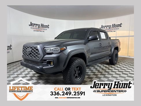 Used 2023 Toyota Tacoma SR5 image 1