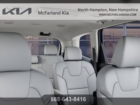 New 2025 Kia Telluride S image 28