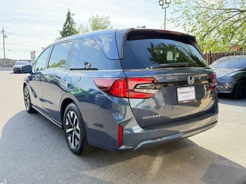 Used 2026 Honda Odyssey EX-L image 8