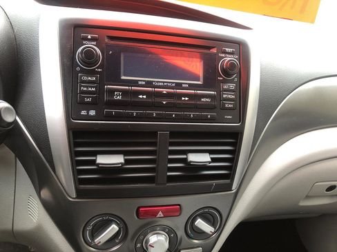 Used 2012 Subaru Forester 2.5X Premium image 13