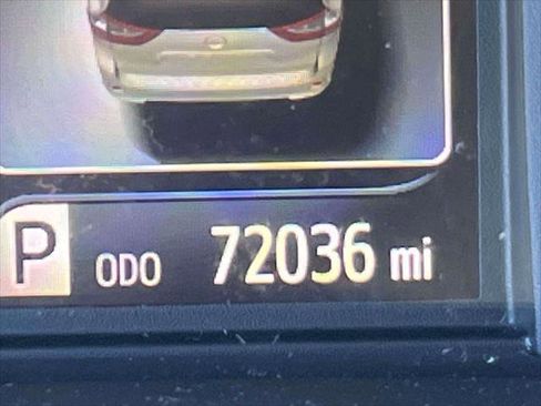 Certified 2020 Toyota Sienna XLE image 27