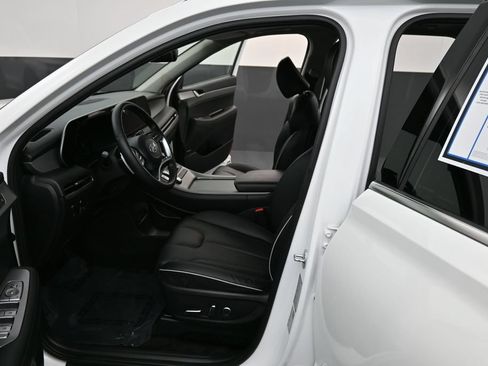 Used 2024 Hyundai Palisade SEL FWD image 12