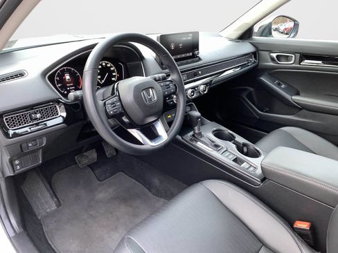 Certified 2024 Honda Civic EX-L image 31