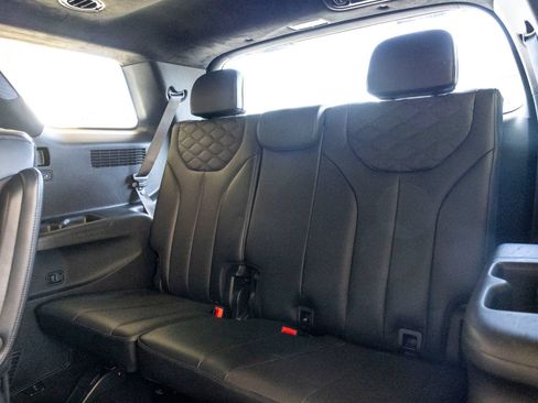 Used 2020 Hyundai Palisade Limited FWD image 22