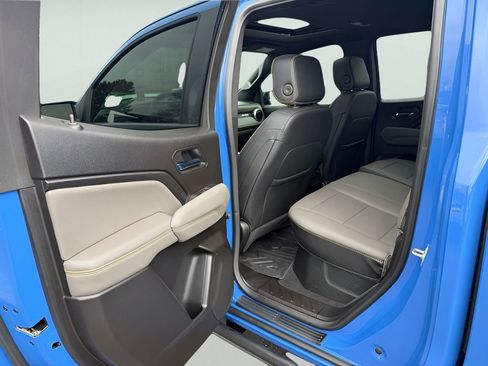 Used 2025 Chevrolet Colorado ZR2 w/ ZR2 Bison Edition image 30