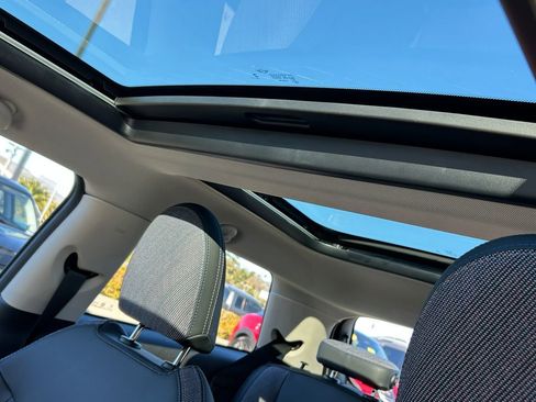 Used 2025 MINI Cooper S image 16