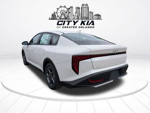 New 2026 Kia K4 FWD image 4