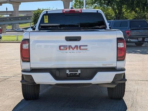 Used 2024 GMC Canyon Elevation w/ Convenience Package image 5