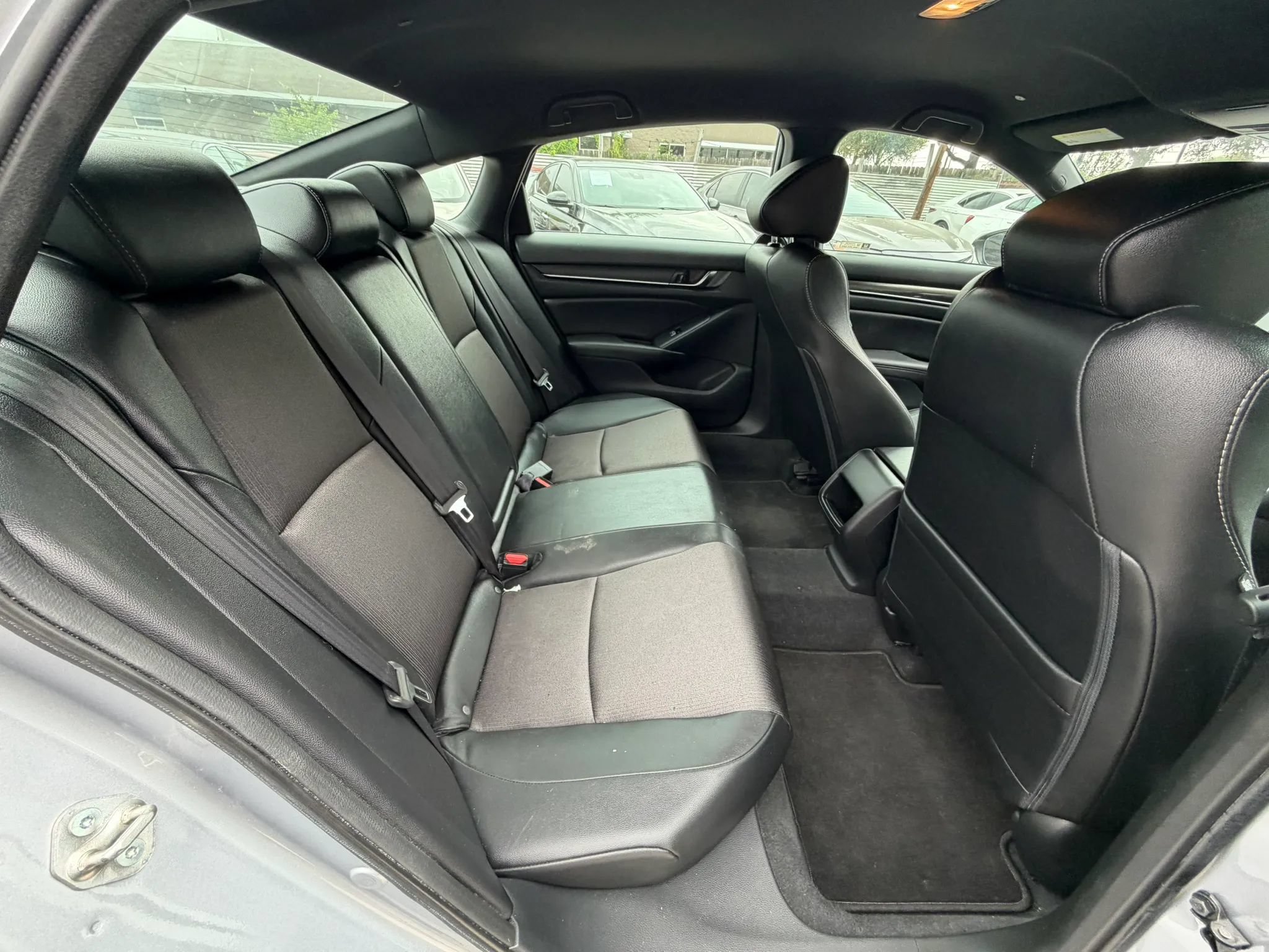 Used 2020 Honda Accord Sport image 8