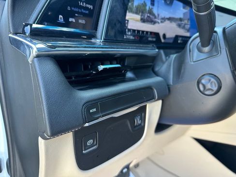 Used 2023 Cadillac Escalade Premium Luxury w/ LPO, Illumination Package RWD image 38