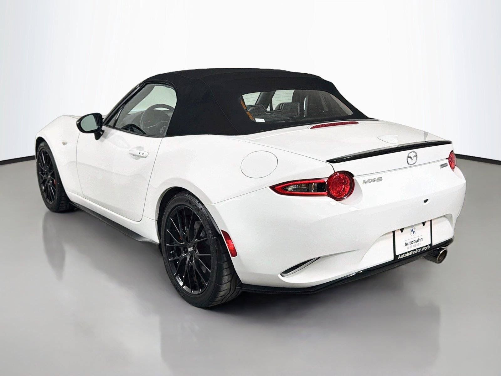 Used 2019 MAZDA MX-5 Miata Club w/ Brembo/BBS Recaro Package RWD image 7