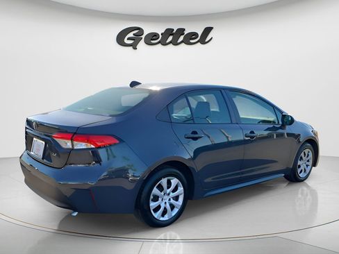 Used 2024 Toyota Corolla LE image 3