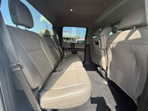 Used 2017 Ford F150 XL w/ Equipment Group 101A Mid AWD/4WD image 21