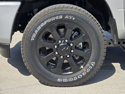 New 2026 RAM 2500 Laramie w/ Night Edition AWD/4WD image 11