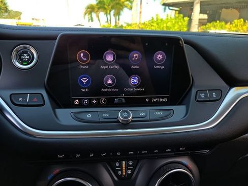 Used 2020 Chevrolet Blazer LT FWD image 19