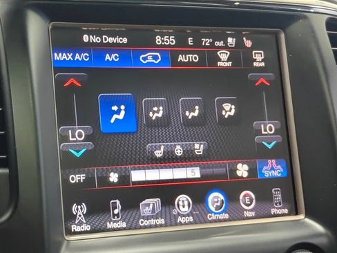 Used 2015 Jeep Grand Cherokee Overland w/ Advanced Technology Group AWD/4WD image 44