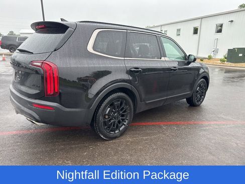 Used 2021 Kia Telluride SX w/ SX Prestige Package AWD/4WD image 3