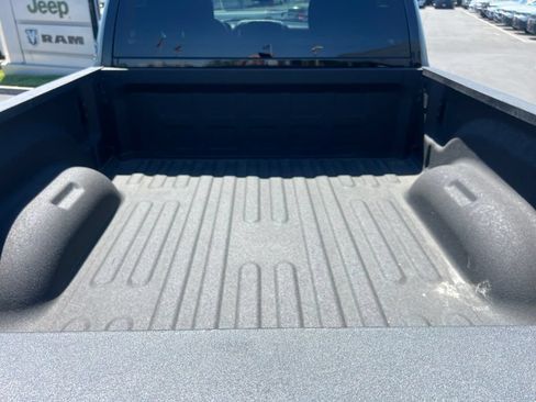 Used 2026 RAM 2500 Big Horn AWD/4WD image 25