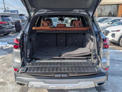 Used 2025 BMW X5 xDrive50e image 14