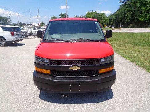 Used 2024 Chevrolet Express 2500 w/ Driver Convenience Package RWD image 14