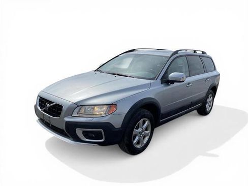 Used 2008 Volvo XC70 3.2 image 1