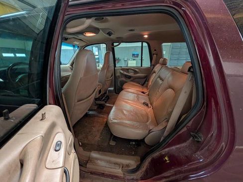 Used 2001 Ford Expedition XLT AWD/4WD image 23