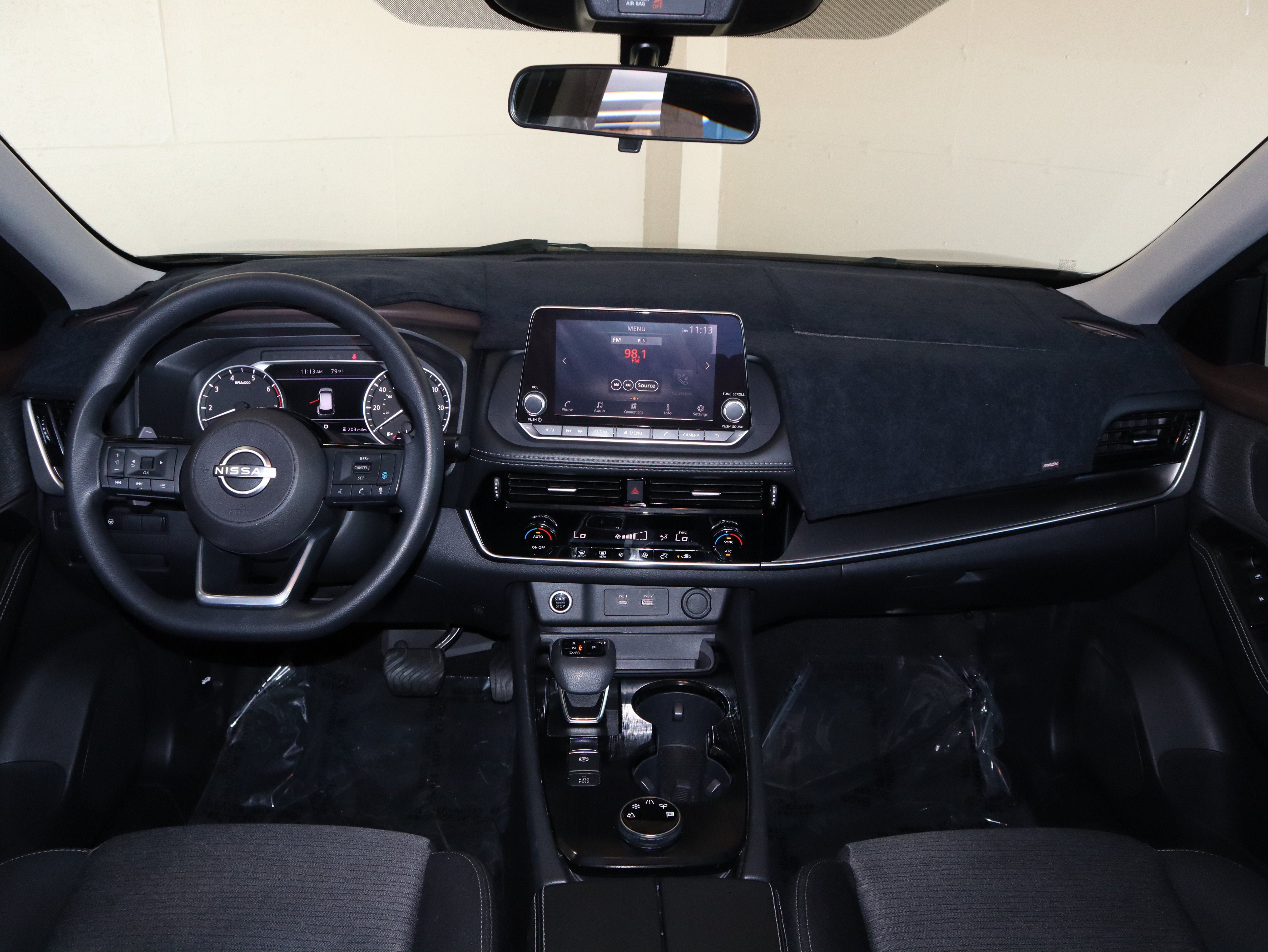 Used 2023 Nissan Rogue SV AWD/4WD image 25