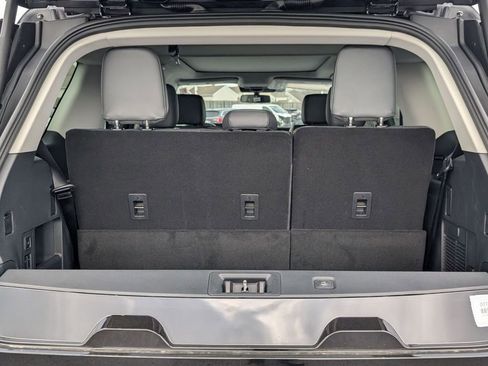 New 2026 Ford Expedition Active image 23