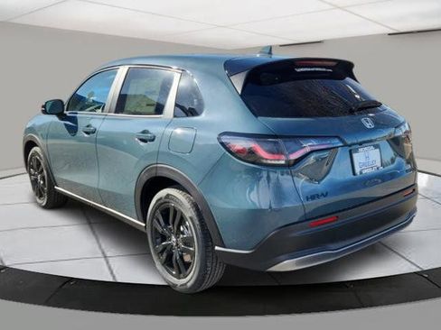 New 2026 Honda HR-V Sport image 3